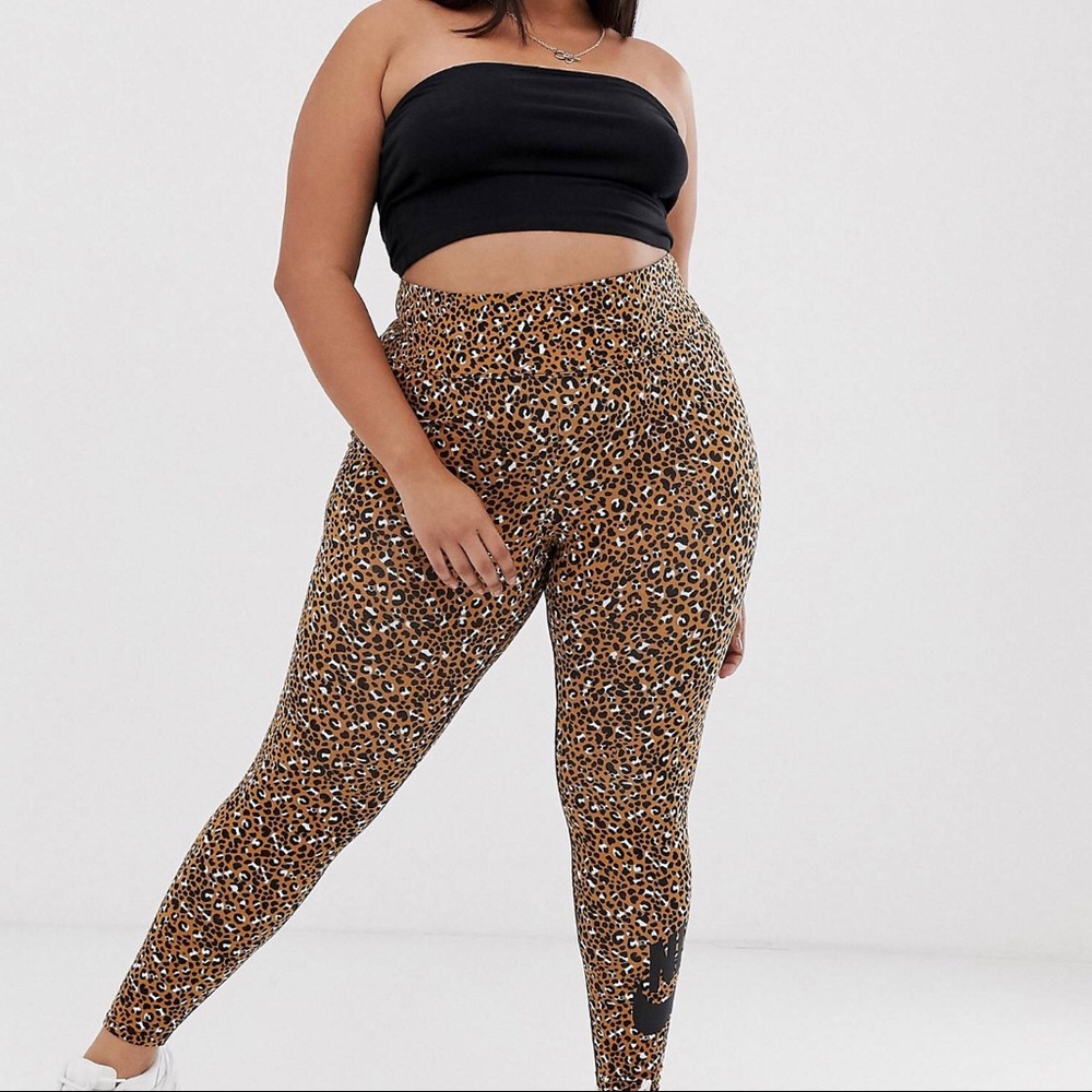 Nike Plus Leopard Print Legging